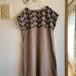 綿麻刺繍、バイオウォッシュリネンのフレンチスリーブワンピ