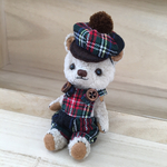 ハンドメイド　トラデッショナルな小さなテディベア風クマぬいぐるみ🧸ベージュ　A