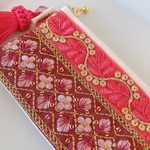 【中】インド刺繍のファスナーポーチ