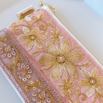 【中】インド刺繍のファスナーポーチ