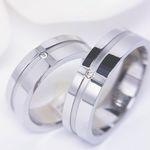 肌に優しい＊ホワイト クロス リング 誕生石 名入れ 刻印 （1本価格）アレルギ－フリ－