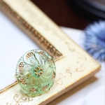 ☘️チェコガラスボタンのアンティーク風リング⭐Cleargreen flower(16kgpリング)🍀