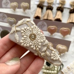（P4）インド刺繍リボンパッチンピン