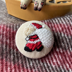 手刺繍サンタクロースブローチ