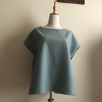 カシミヤウール（ミストグリーン）で作ったゆったりベスト