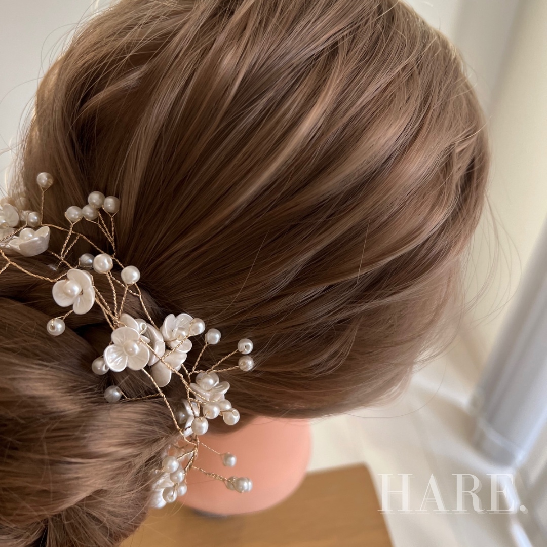 RIVIERA RETREAT♥️髪飾り♡卒業式髪飾り♡ブライダル♡ヘッドパーツ 百合と桜のヘッドドレス ヘアアクセサリー＊結婚式 成人式