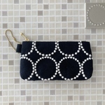tambourine  ポーチ  ネイビー×ホワイト　ミナペルホネン の刺繍生地　タンバリン　mina perhonen 