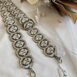 ★再販★グレーアーチ型インド刺繍リボンのショルダーストラップ(アンティークゴールド金具)