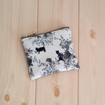 【猫の日10%SALE】超ミニ10cm☆猫・薔薇柄の小さめフラットポーチ　1点物　ラッピング対応可　ブラウン　　178