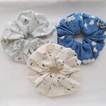 【新作】シマエナガ柄綿生地シュシュ
