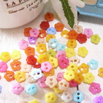 【#1502 】100個　 7mm ボタン 手芸　カラフル  お花　フラワー　