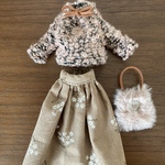 リカちゃん　セーター、スカート、バッグのセット