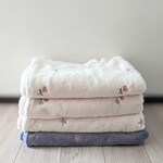 ふわふわ刺繍生地♡ファーブランケット