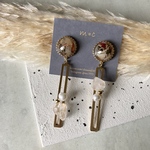 crystal stick ピアス