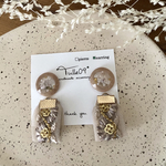 ピンクベージュのかすみ草インド刺繍ピアス♡イヤリング♡