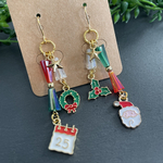 クリスマス！揺れるアシンメトリーロングピアス・イヤリング♡