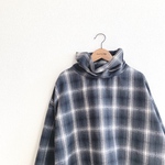 お正月SALE★★LADY'S★厚手コットンのオフタートルプルオーバー/チェック/チャコール