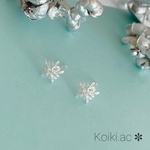 silver925 金属アレルギー対応 小ぶり　雪の花　スタッド　ピアス　雪の結晶　重ねつけ 