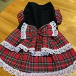 赤のタータンチェックのワンピース