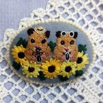 341485さま専用ページ (うちの子刺繍ブローチ)