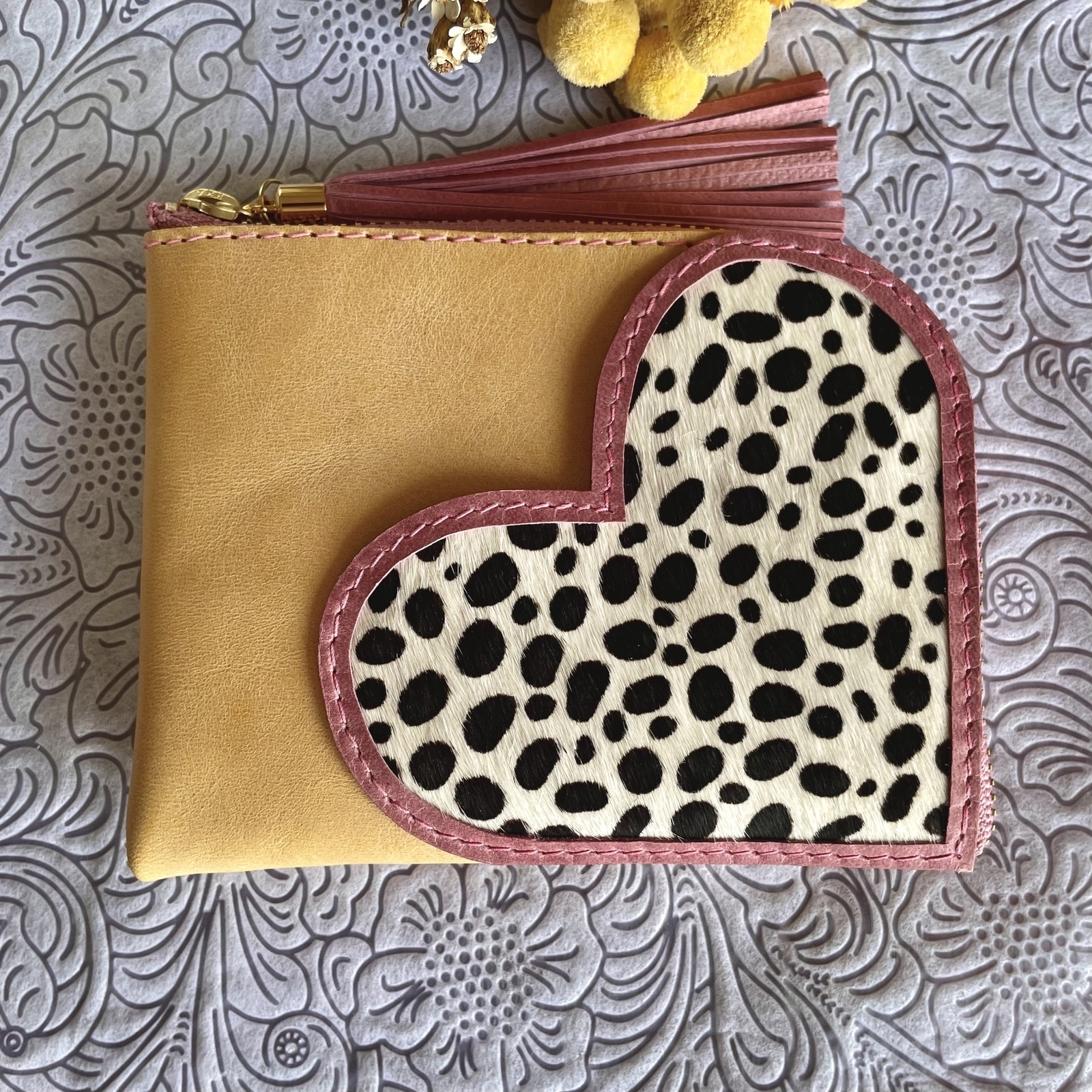 ミニ財布 　コンパクト　 L字ファスナー　ハート ポケット ♡ 毛付き革&イタリアンレザー ♡バイカラー仕立て 6,958円