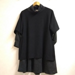二枚重ね、オシャレに寒さ対策。黒とグレー。