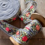 インド刺繍リボン　フラワー１１アッシュブルー