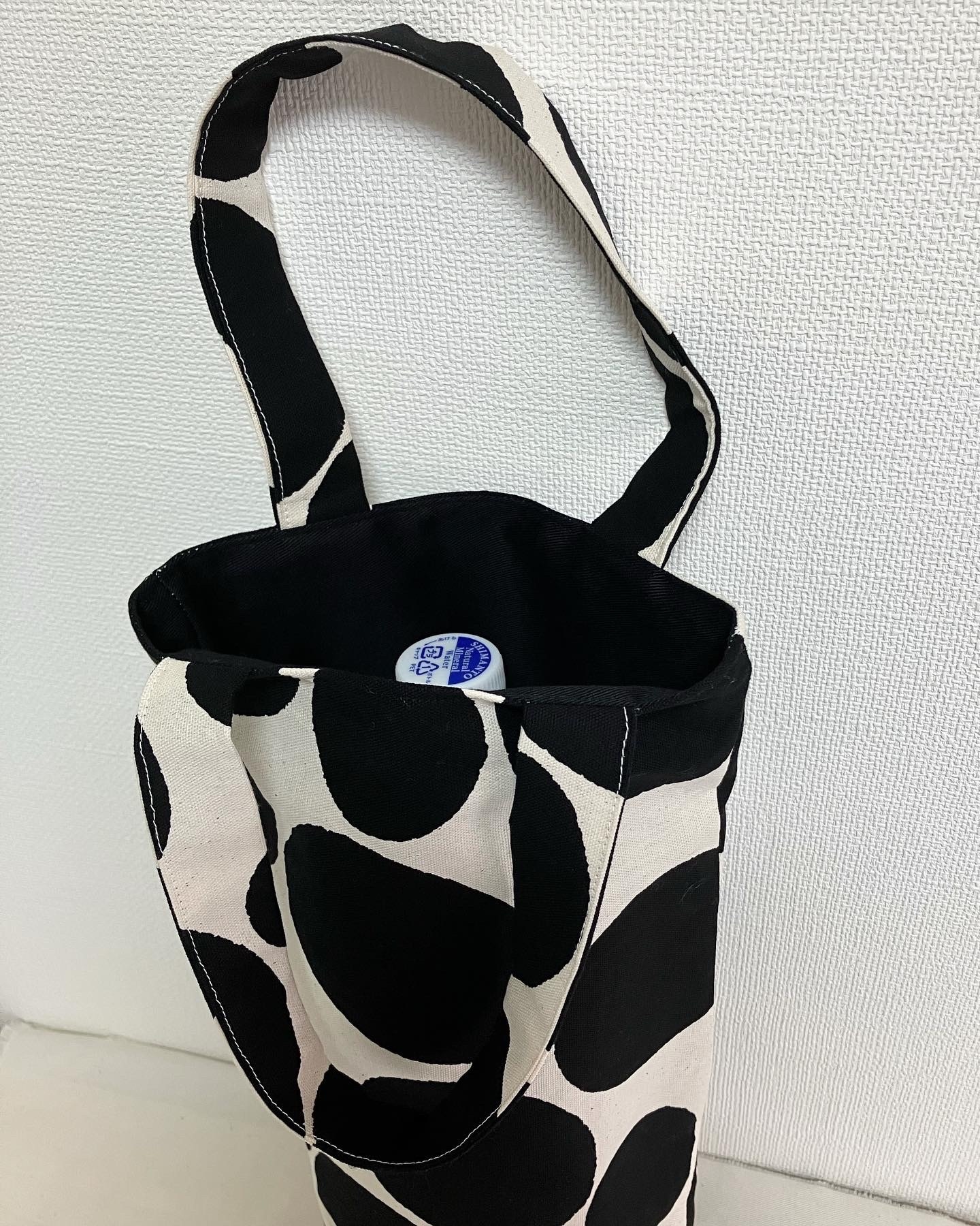 ❤️これ欲しかった〜❤️2ℓペットボトルバッグ 不規則水玉