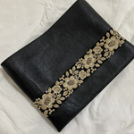 刺繍リボン　フェイクレザー　マルチポーチ