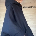 a.myu 枚数即納大人気！厚手世界で一つのポンチョ上質woolのポンチョ　ネイビー