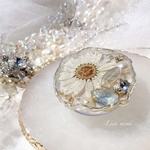 マーガレットジュエリーのスマホグリップ　ポップアップソケット