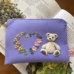 🐻felt  de patchworkテディベアのお薬手帳ケース🌼
