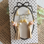 シェル＆ベージュタッセル♡フープピアス
