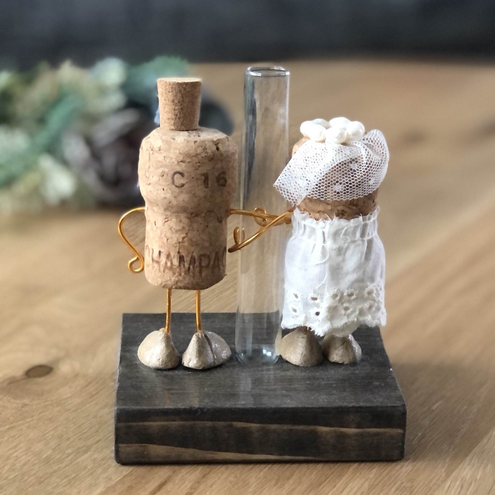 ウェルカムドール】シャンパンコルク人形の仲良し一輪挿し - ほほ笑み