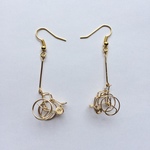 車いすのピアス（ ロングバージョン）