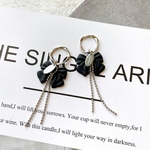 【550】当店オリジナル商品❣️マットリボン チャーム⭐️シルバー⭐2個