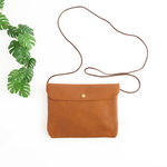 ギフト対応 A5サイズ スマホポーチショルダー斜め掛けタイプ サコッシュ ⑤ 茶系 Phone Leather Pouch Bag