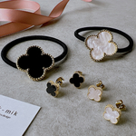 ❤️100 全カラー再販 お得なセット ¥2030→¥1780 アクリルクローバーヘアゴム&クローバーチタンポストピアス