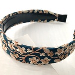 刺繍リボンのカチューシャ　オリエンタルボタニカル ビリジアン×ベージュ