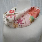 ★スヌード 正絹 振袖着物リメイク マフラー シルク 豪華刺繍 花模様 手作り えり巻き★