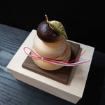 木製鏡餅飾り　桧とウォールナット材　小サイズ特別バージョン