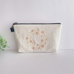 手刺繍まちありポーチ（アイボリー）