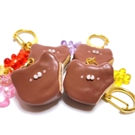 ねこさんチョコパイ キーホルダー フェイクスイーツ フェイクフード スイーツデコ 樹脂粘土