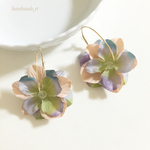 フラワーピアス