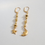 月と星のアシンメトリーピアス（イヤリング）
