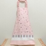 ピアノ（ピンク）子供用エプロン 90～160cm【首回り・腰回りの紐選択可】