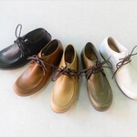 現品限り【大特価・特別価格】人気のシューズを間違った素材で作ってしまったので、お安くします。