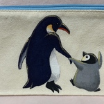 フラットキャンバスポーチ (ペンギン親子）