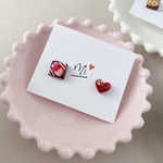 再✨再✨再販　チョコレートピアス/イヤリング　ストロベリー🍓　アレルギー対応◎  