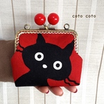 キョトン猫さん🐈‍⬛がま口ポーチ